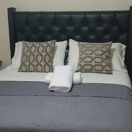 Kingston Hideaway Apartment Luaran gambar