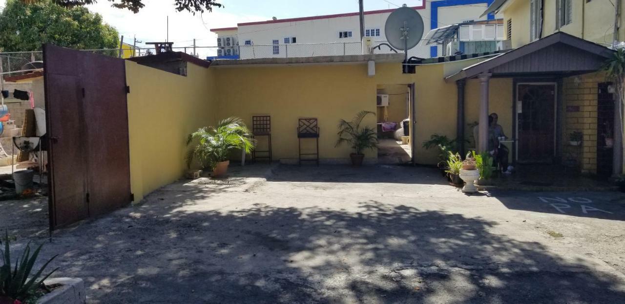 Kingston Hideaway Apartment Luaran gambar